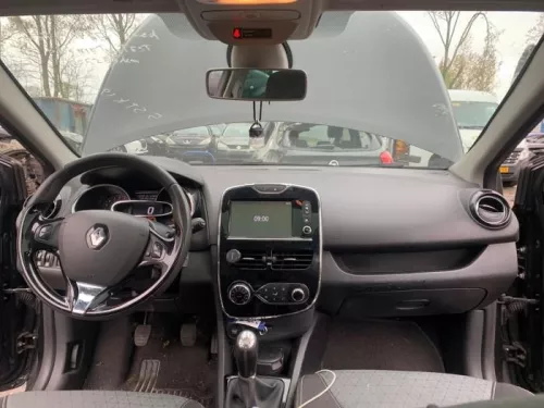 Dashboardkastje-8318714