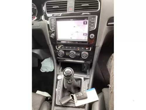 Display Multi Media regelunit-8101100