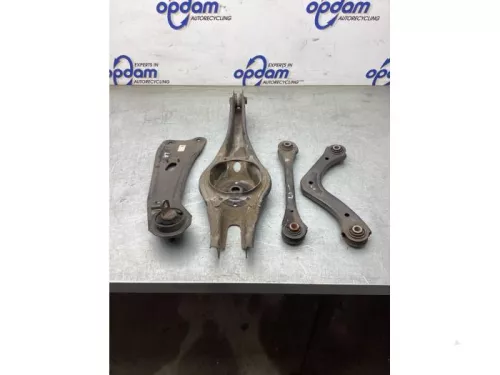 Draagarm links-achter-8044524