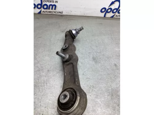 Draagarm links-voor-8293124