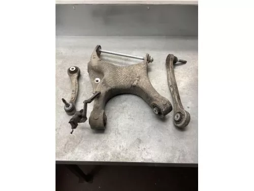 Draagarm onder links-achter-7926446