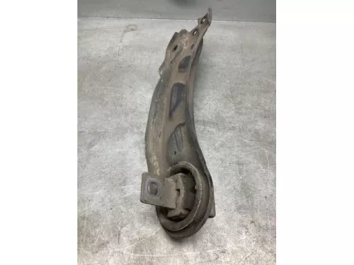 Draagarm onder links-achter-8055168