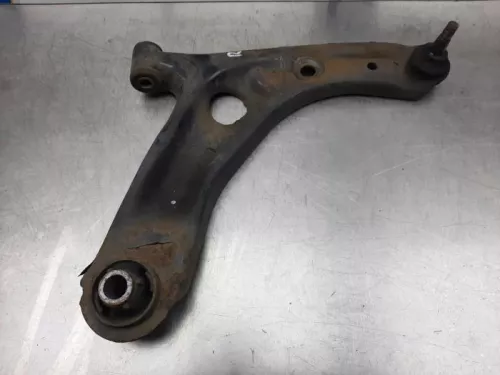 Draagarm onder rechts-voor-7590425