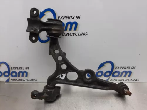 Draagarm onder rechts-voor-7544424