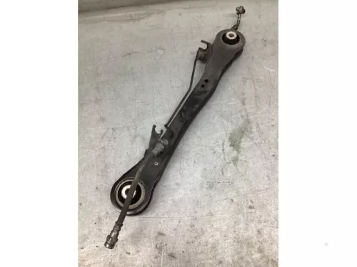 Draagarm rechts-achter-8177089