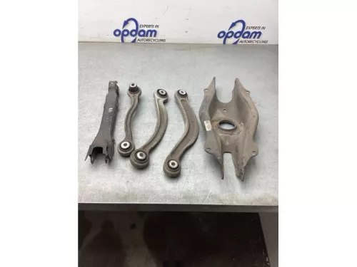 Draagarm rechts-achter-7587786