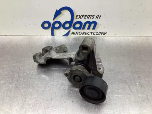 Dynamosteun boven-8010216