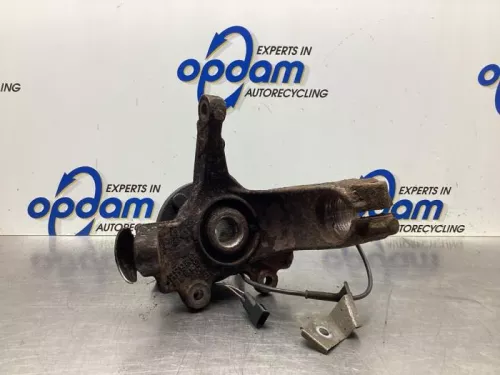 Fusee links-voor-7885432