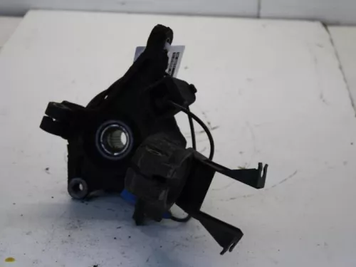 Fusee links-voor-7880924