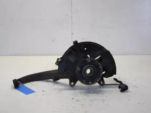 Fusee links-voor-7882401