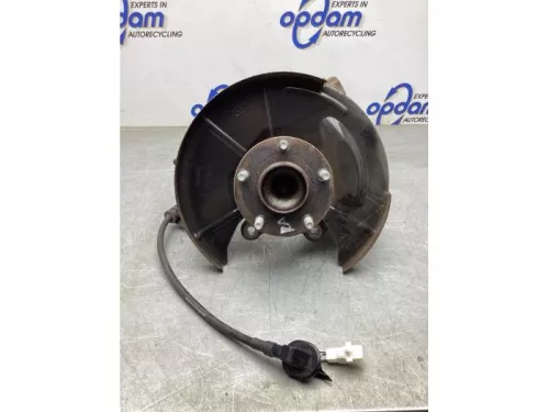 Fusee rechts-achter-8061244