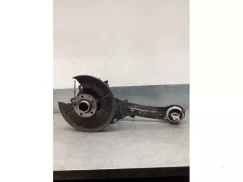 Fusee rechts-achter-7442417