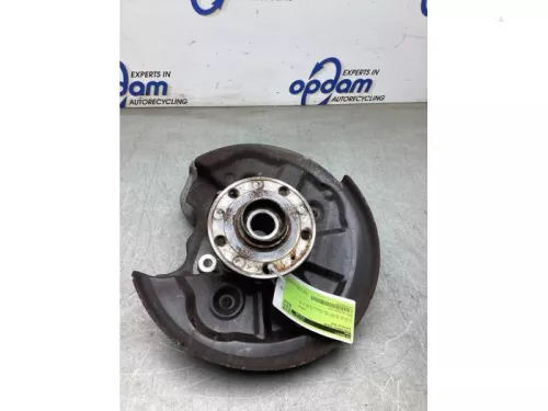 Fusee rechts-achter-8247877