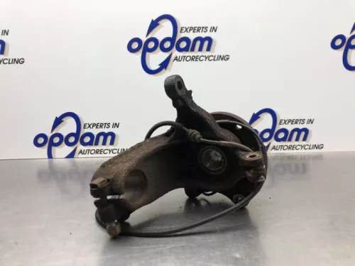 Fusee rechts-voor-8233557