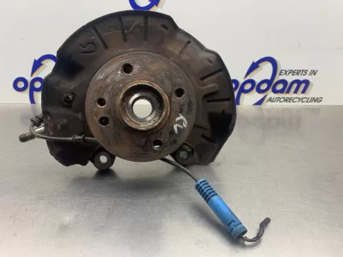 Fusee rechts-voor-8308188