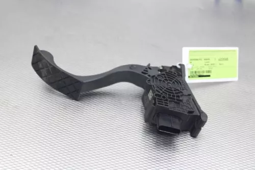 Gaspedaalpositie Sensor-6746515