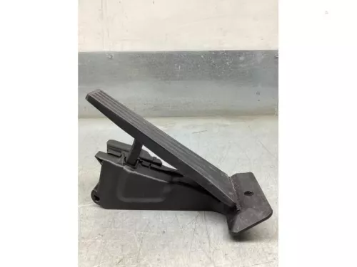 Gaspedaalpositie Sensor-8175183