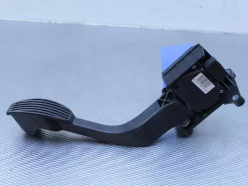 Gaspedaalpositie Sensor-7886716