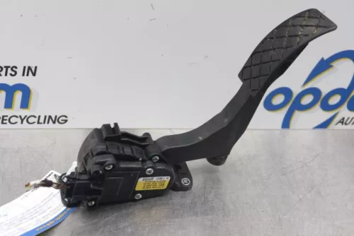 Gaspedaalpositie Sensor-7612240