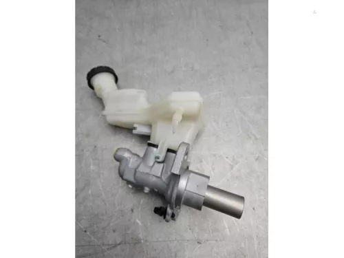 Hoofdremcilinder-8107788