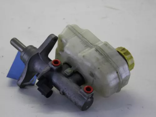 Hoofdremcilinder-7884560