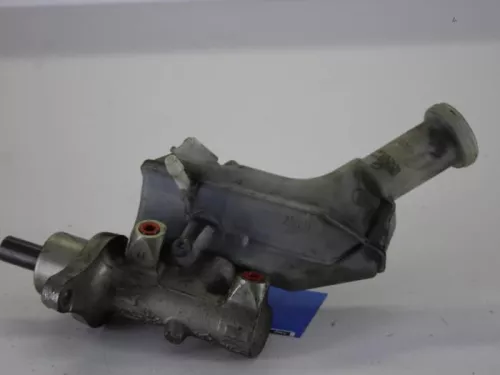 Hoofdremcilinder-7888851