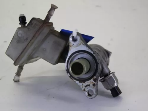 Hoofdremcilinder-7882882