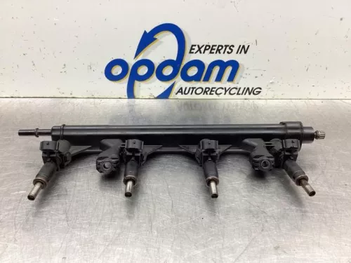 Injector (benzine injectie)-8125114