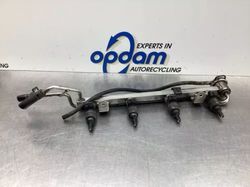 Injector (benzine injectie)-8028984