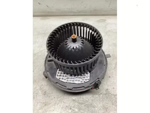 Kachel Ventilatiemotor-8191011