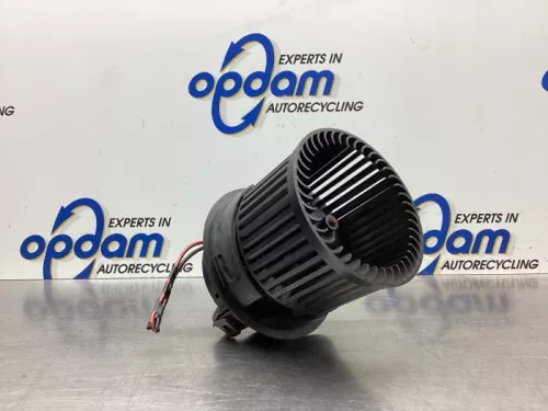 Kachel Ventilatiemotor-8027860